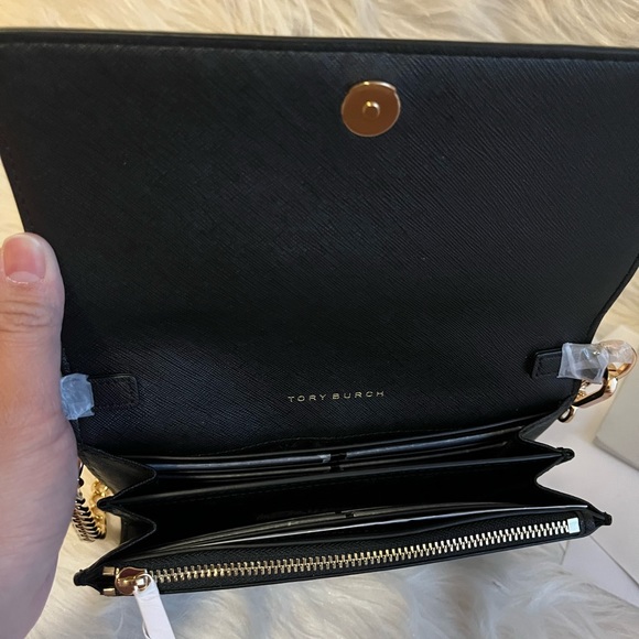 Tory Burch Emerson Crossbody - Picture 5 of 8